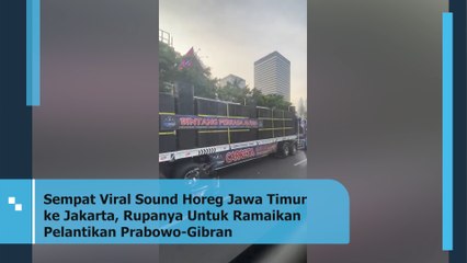 Jokowi Pulang ke Solo Sambil Bagi-Bagi Kaos
