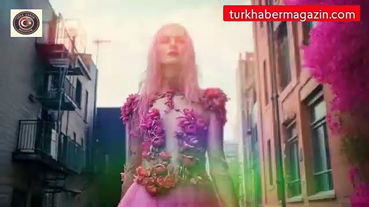 Seçkin Piriler, Aşkperest’i kendine has rock dokunuşlarıyla yeniden yorumladı