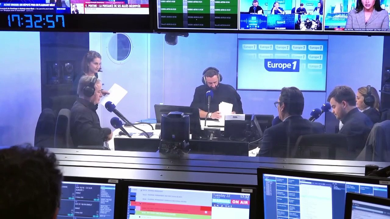 Cyril Hanouna - Anne Hidalgo fait expulser les...