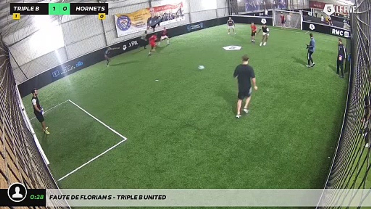 Faute de Florian S - Triple B united