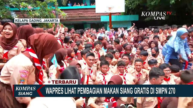 Disambut Meriah, Ini Momen Wapres Gibran Pantau Pembagian Makan Siang Gratis di SMPN 270 Jakarta