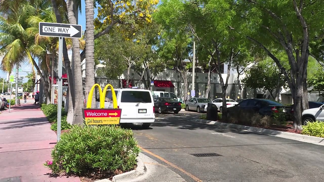 Koli-Bakterien in Hamburgern: McDonald’s in USA unter Druck