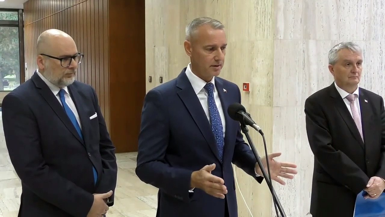 ZÁZNAM: Brífing ministra R. Rašiho pred rokovaním Vlády SR