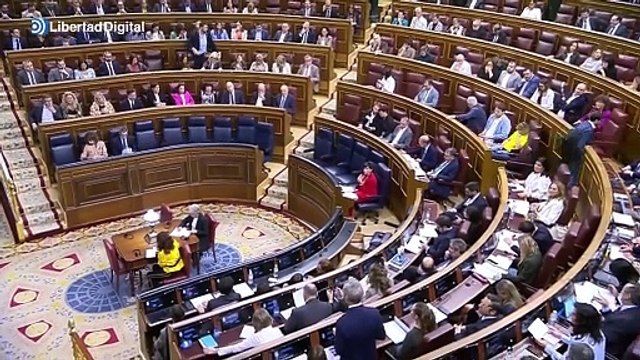 Bravo carga contra Montero: Los españoles pagan más impuestos que nunca y tienen peores servicios