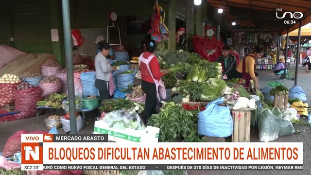 UM-SCZ BAJAN LAS VENTAS Y LOS PRECIOS DE VERDURAS SUBEN EN EL ANTIGUO ABASTO