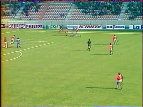 PARIS.FC - STRASBOURG - 1981 - SAISON 1980/1981 -
