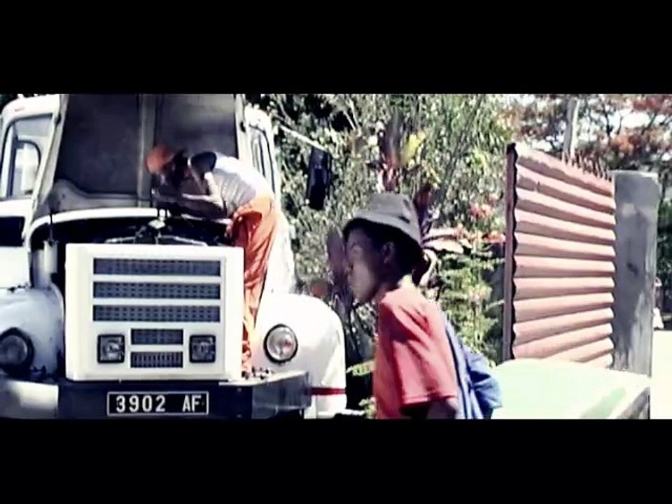 zay one - mila miady (Video_officiel_by_daewoo_com_2012)