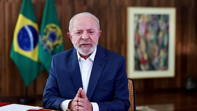 Muitos insistem em dividir o mundo entre amigos e inimigos , diz Lula em discurso na Cúpula do BRICS