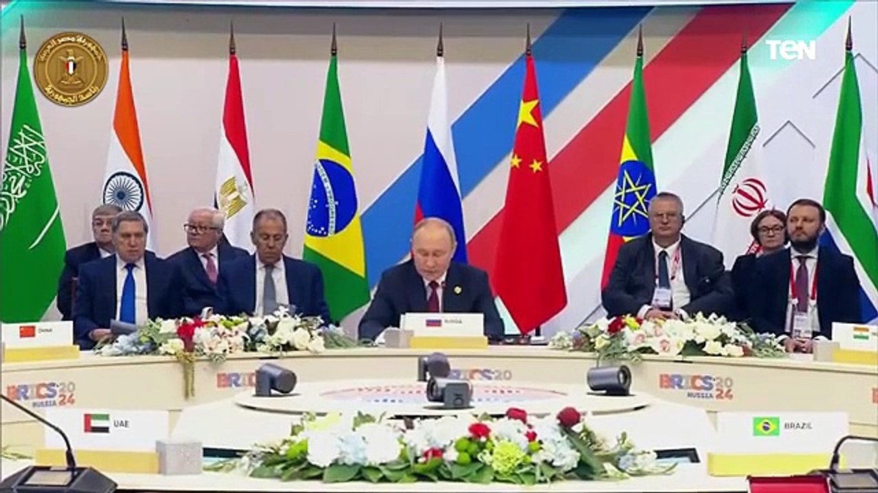 الرئيس السيسي يؤكد إلتزام مصر مبادئ ومحاور عمل تجمع البريكس