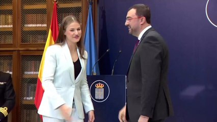 "Tengo sangre asturiana", dice la princesa Leonor tras recibir la medalla del Principado