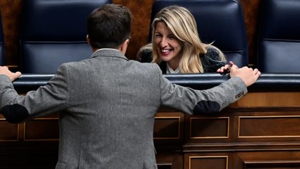 Choque entre el PSOE y Sumar por el pacto táctico con el PP: "No sabe si están a setas o Rolex"