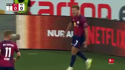 El espectacular 'hat-trick' de Dani Olmo contra el Bayern: golazo con ruleta incluida