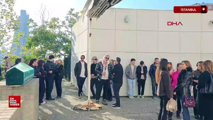 Oyuncu Tekin Temel son yolculuğuna uğurlandı