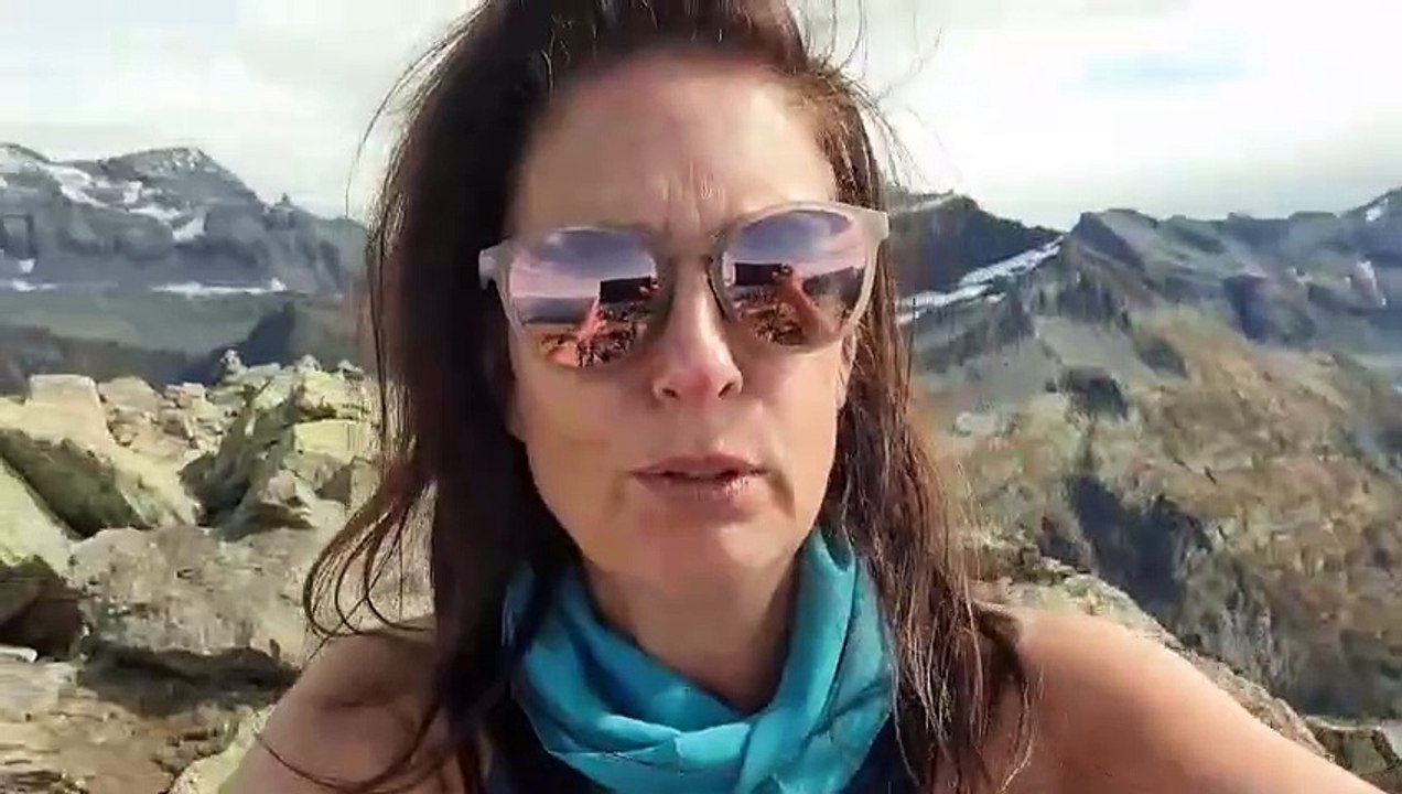 Sacha Lee takes on three peak challenge in The Alps