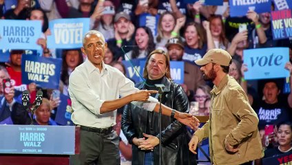 Barack Obama rapper: il video virale dell'ex presidente Usa con Eminem