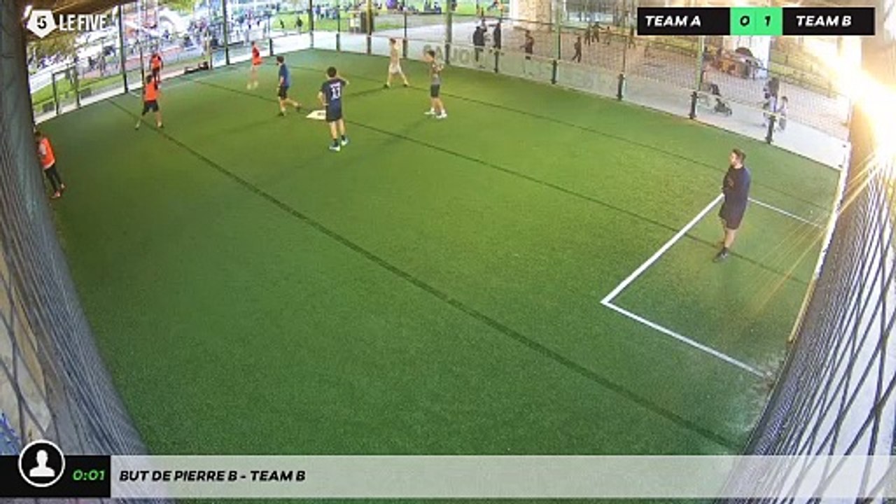 But de Pierre B - Team B