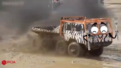 Crazy Monster Trucks Crashes