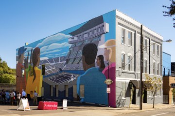 Celebrate 125 Years of Cincinnati Open with Stunning Downtown Mural 🎾