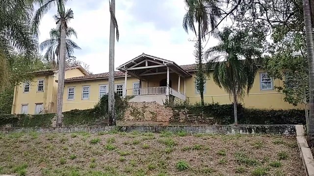 LINDO CASARÃO DE NOVELA ABANDONADO, ATÉ COISAS PROIBIDAS FORAM FEITAS AQUI