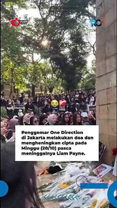 Ratusan orang yang tergabung VERTIKAL Fans One Direction di Jakarta Doa Bersama untuk Liam Payne