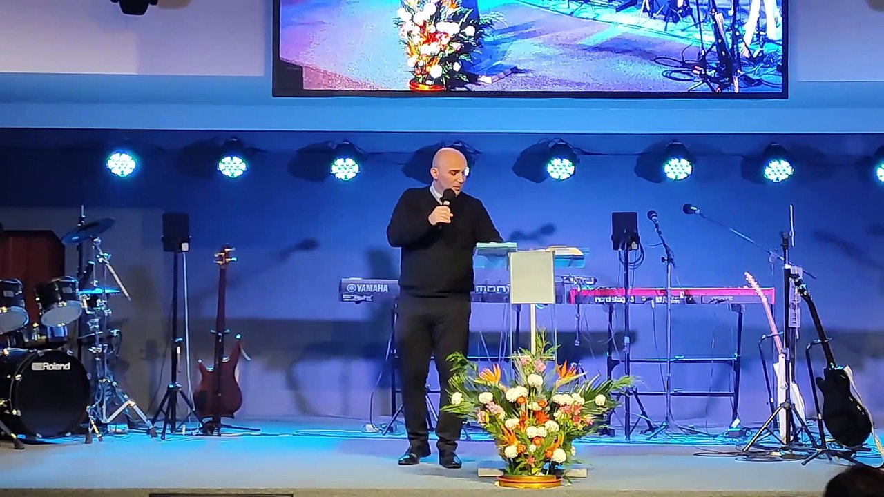 Iglesia Evangélica Pentecostal. Escuchando, viviendo y leyendo su Palabra con Fe. 25/08/2024