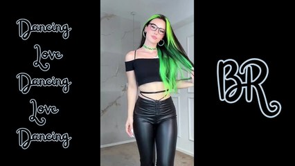 Mulher Linda dançando muito #3