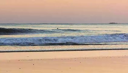 Sunrise Earth - Playa Grande Moonset.