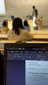 Le délégué National du syndicat étudiant UNI, Yven Le Coz insulté et frappé au sein de l’université de Tours par des antifas : J'ai reçu des coups de poing, l’un à la mâchoire et l’autre à la tempe