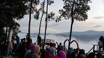 Pesona Citorek Negeri di atas Awan Banten