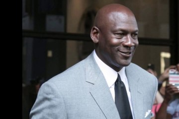 Michael Jordan The NBA Legend