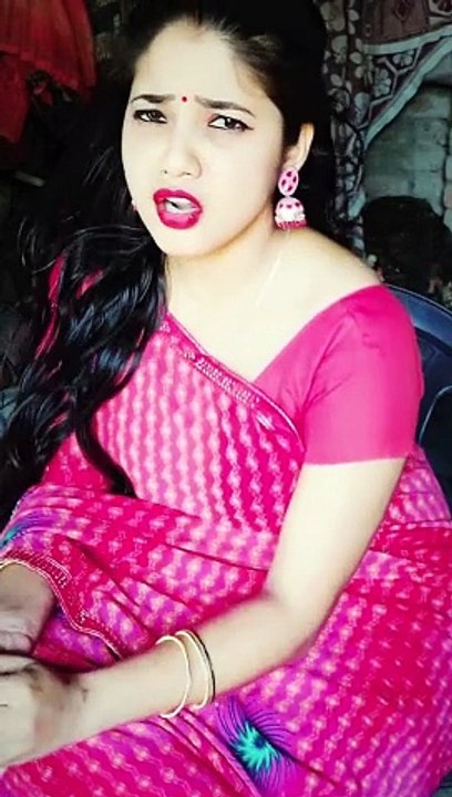 जानेमन i love you #trendingshorts #bhojpuri #shortfeed #viralvideo #trendingshorts - Laxmi Roy Shorts (1080p, h264, youtube)