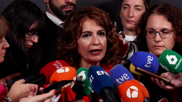 Montero confía en impulsar la negociación de los presupuestos con Junts