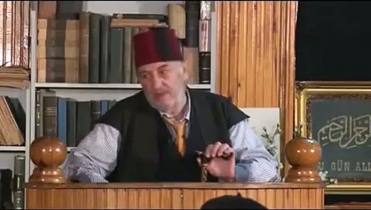 Dili mahvettiler._ Buna isyan edin._ Ve doğru Türkçe öğrenin.  İlk yapacağınız iş bu olsun Üstad Kadir Mısıroğlu