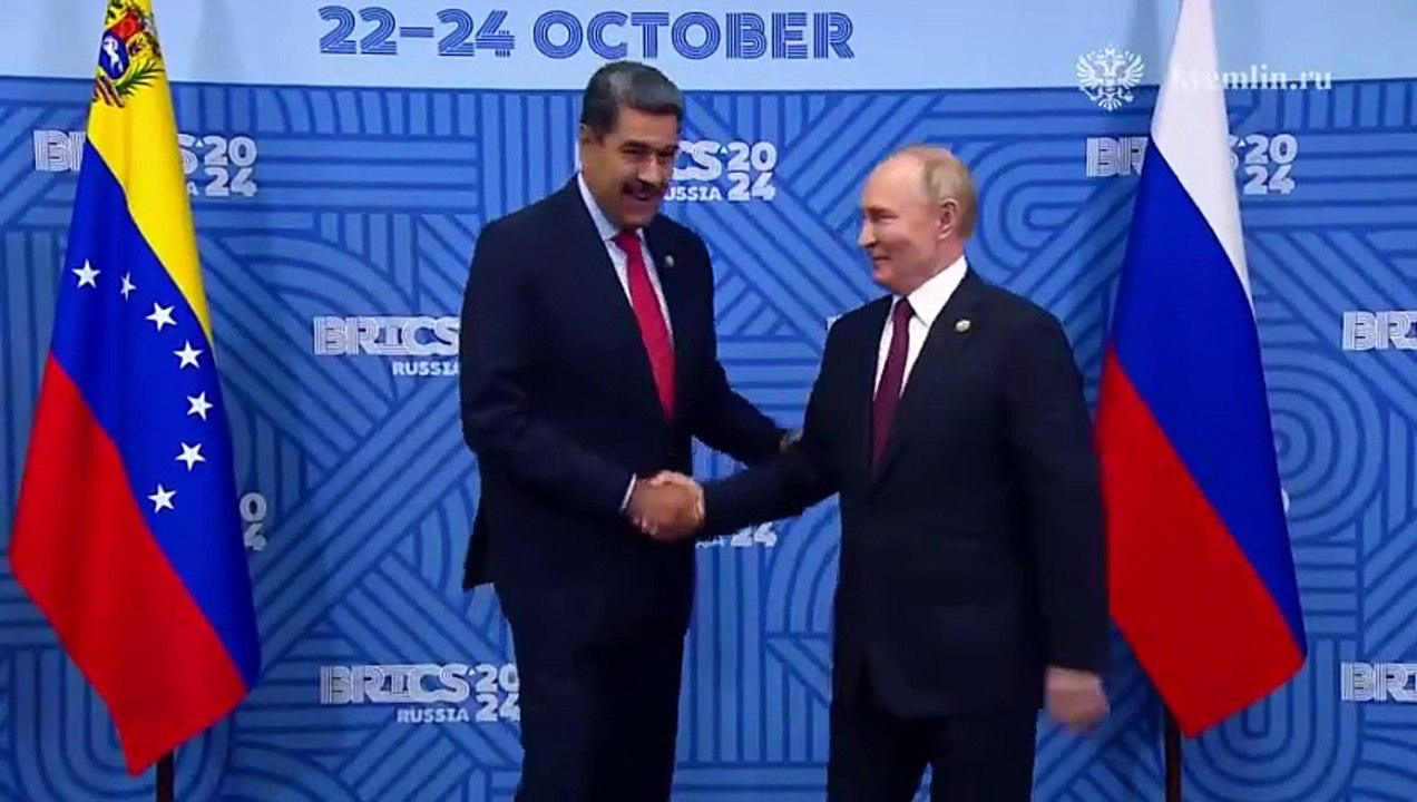 El presidente ruso Putin se reúne con el presidente venezolano Nicolás Maduro en la Cumbre de los BRICS en Kazán, Rusia.