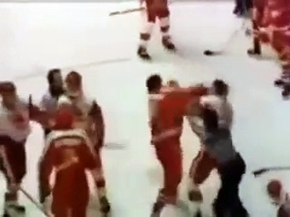 Легендарная драка в истории хоккея: СССР-Канада, 1987 год.