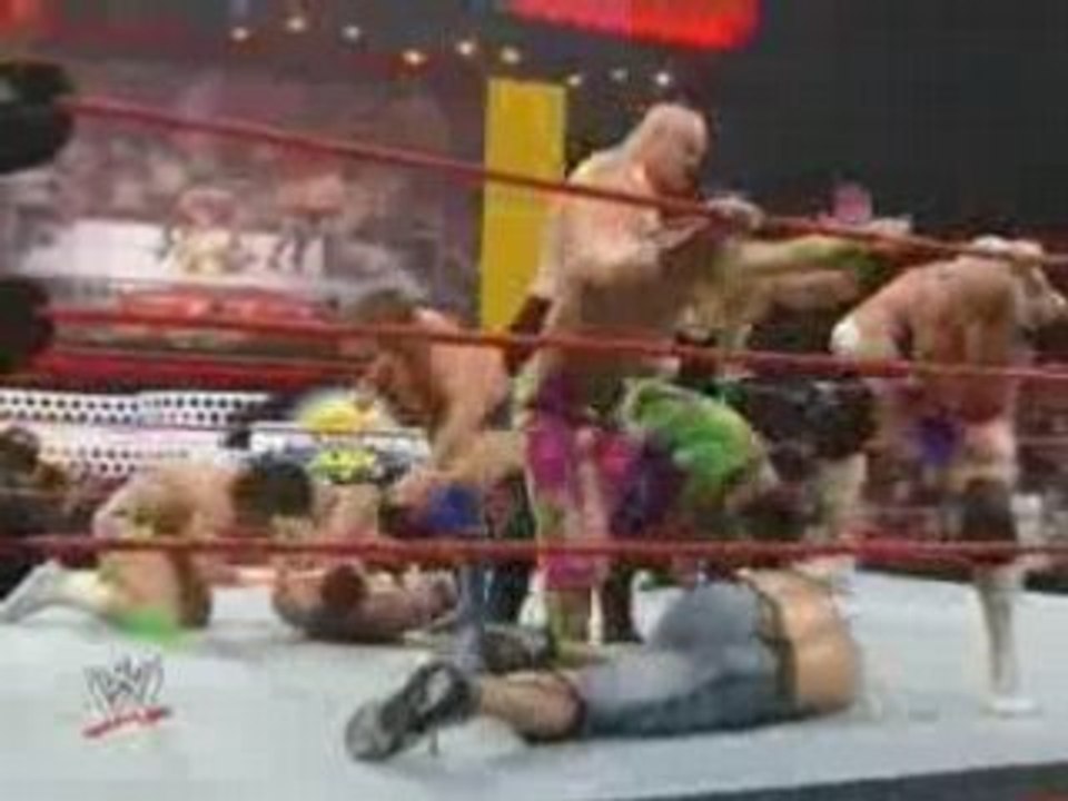Video wwe raw 03-17-08 orton cena vs raw roster part2 - wwe,