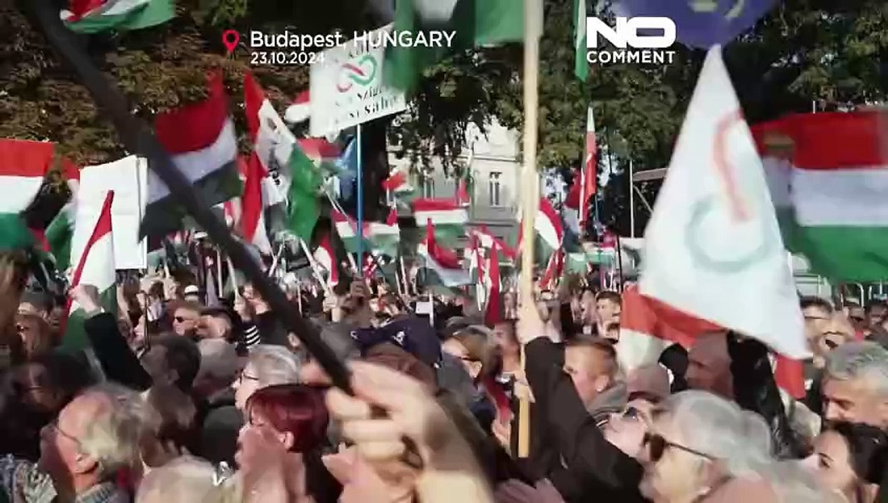 تظاهرات مخالفان دولت اوربان در سالروز انقلاب ضد کمونیستی مجارستان
