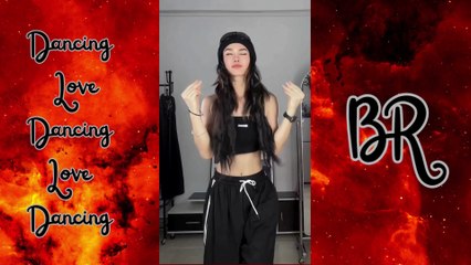 Mulher Linda Dançando muito #6