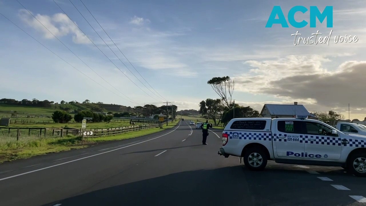 Truck crashes into Tower Hill home | Warrnambool Standard