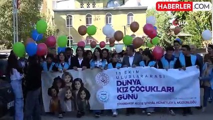 Diyarbakır'da 100 Kız Çocuğundan Farkındalık Yürüyüşü