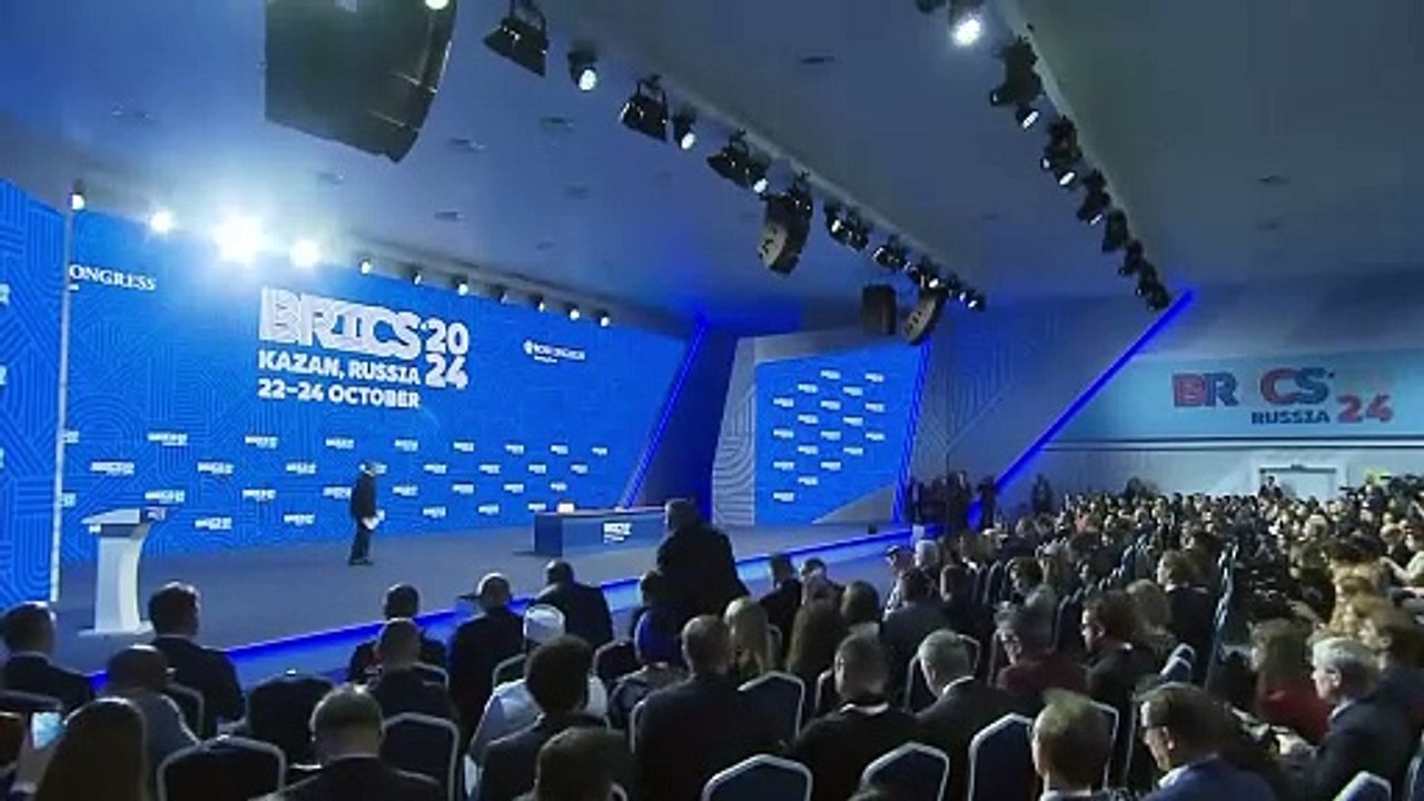 Invasão russa da Ucrânia viola o direito internacional, diz Guterres a Putin
