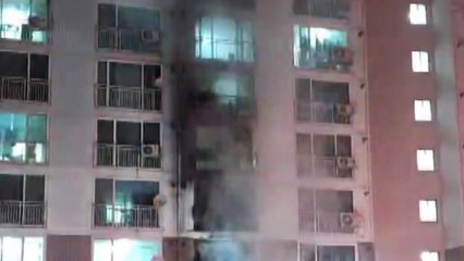 경기 포천 아파트에서 불..."전기자전거 배터리 발화 추정" / YTN