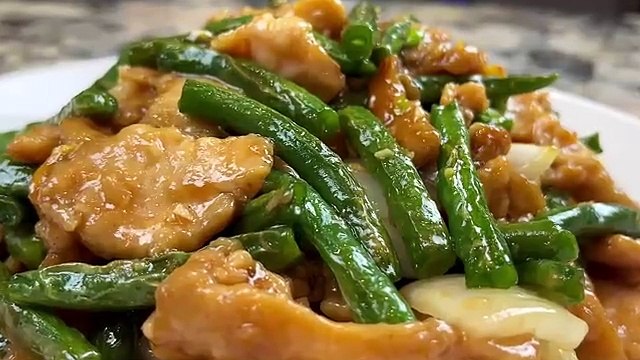 Green beans and chicken stir fry