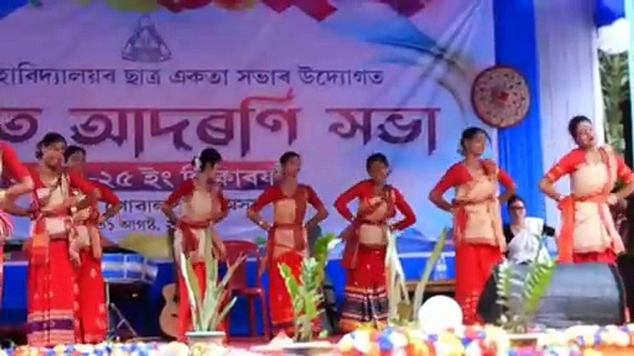 Digholoti Dighol Paat | Jushmita Group | Stage Performance | Dhupdara, Bikali College Freshers 2024___Assamese Cover Dance 2024