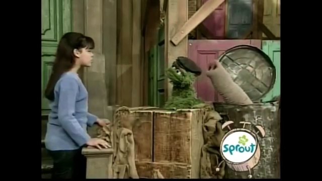 Sesame Street Episode 3902 (street scenes) (2000)