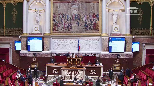 1ère séance : Questions au Gouvernement ; Suite de la discussion de la première partie du projet de loi de finances pour 2025 - Mercredi 23 octobre 2024