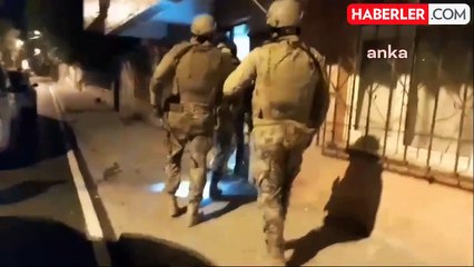 Askeri Kamuflaj Kıyafetiyle Toplu Taşımada Yakalandı