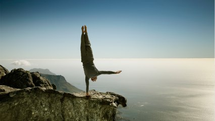 Gefährliche Abenteuer in der Influencer-Welt: 31-Jähriger wartet in Bärenhöhle auf seinen Bewohner
