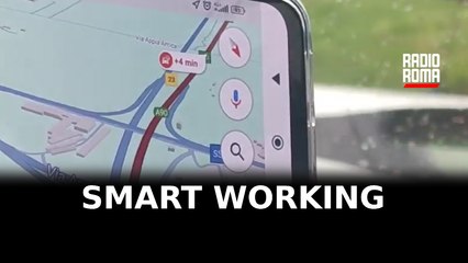 Smart working a Roma per ridurre il traffico. Ma chi pensa ai commercianti?