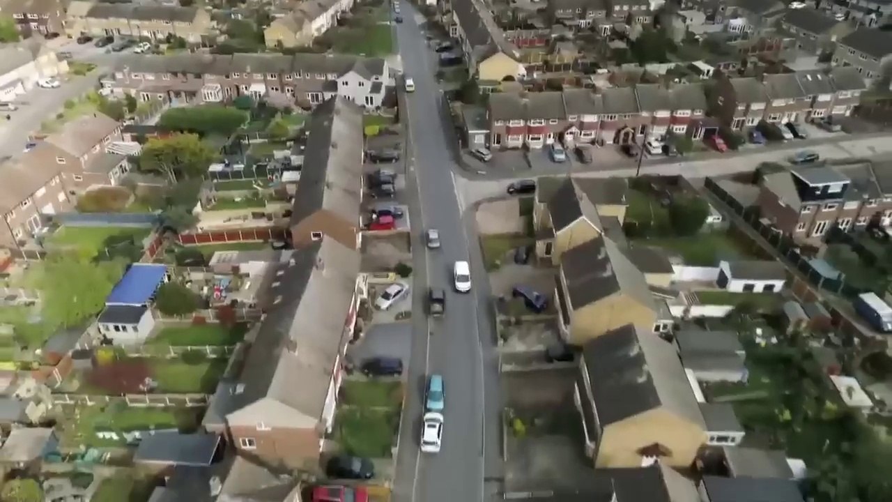 Call the Bailiffs  Time to Pay Up  S1E1 Enforcement Agents Execute High Court Writs _ Episode 1